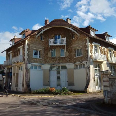 Willa La Sapiniere Hermanville-sur-Mer Zewnętrze zdjęcie